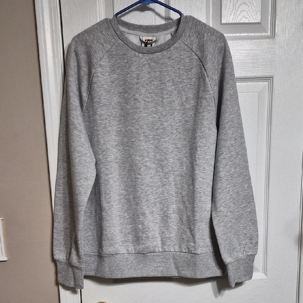 Avalanche Men's Light Gray Crewneck Sweater